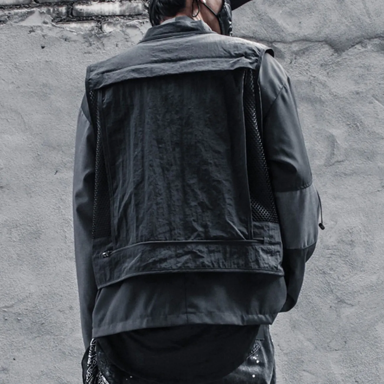 WLS Ninja Combat Multi-pocket Mesh Vest Jacket